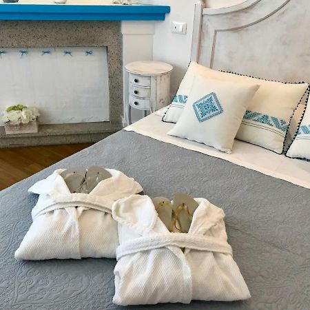 Palmasera Charming Rooms 卡拉古诺内 外观 照片
