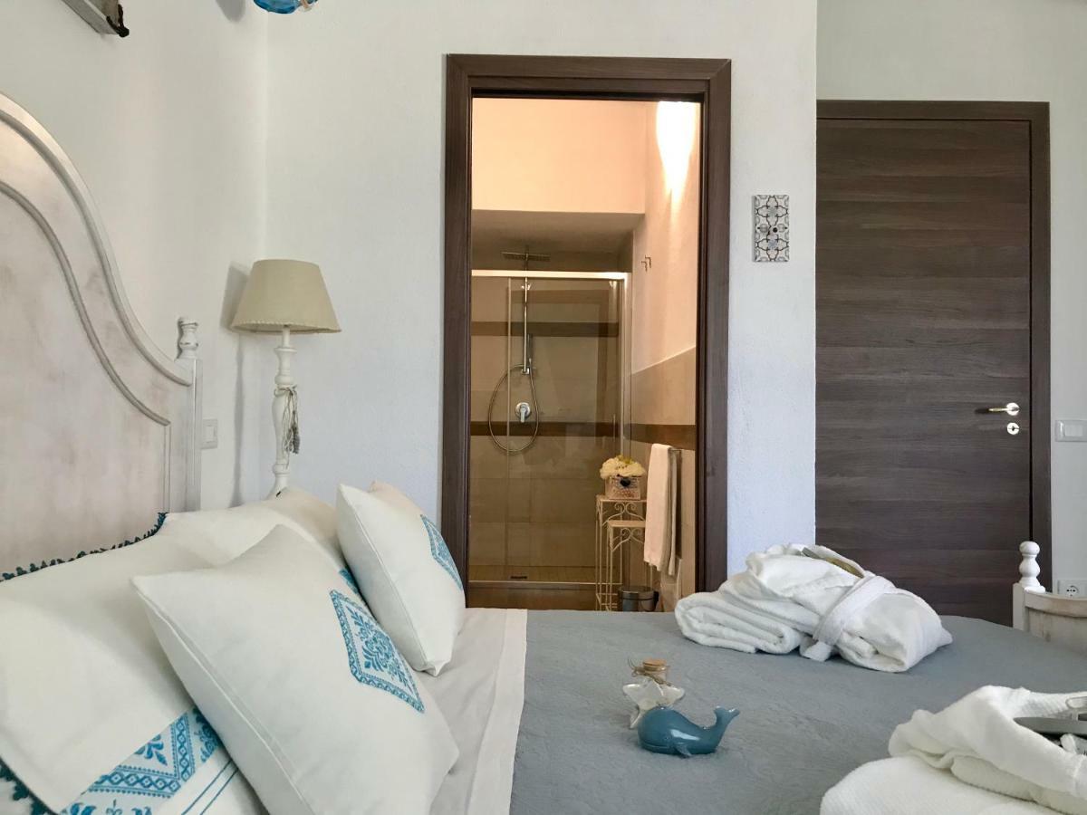 Palmasera Charming Rooms 卡拉古诺内 外观 照片