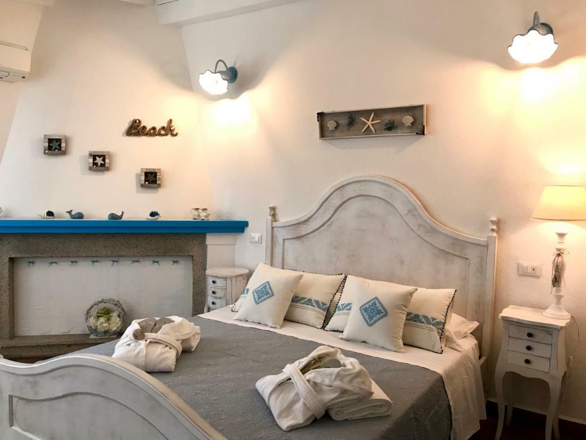 Palmasera Charming Rooms 卡拉古诺内 外观 照片